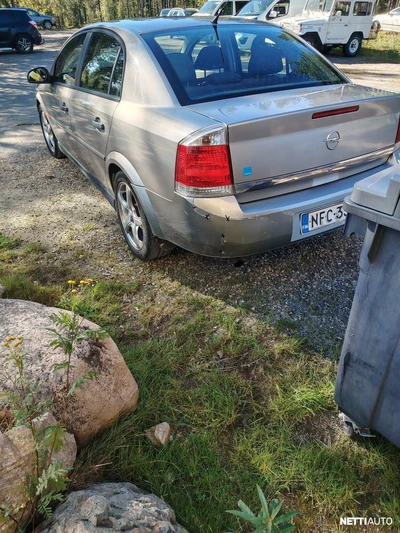 Opel Vectra 1,8 Comfort 122hv 2002, kuva 5/9