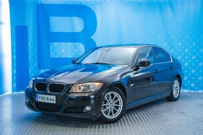 BMW 318 A E90 Sedan Business 2011, photo 1/32