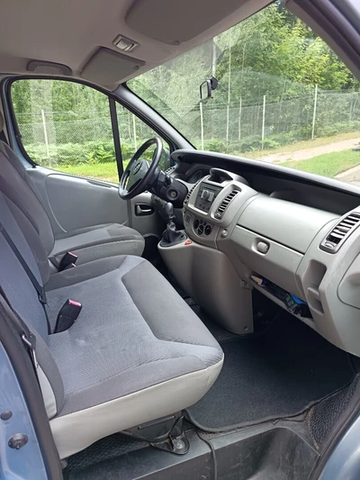 Opel Vivaro 2.0 cdti 2006, kuva 6/9