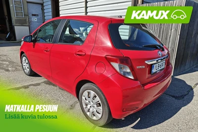 Toyota Yaris 1,33 Dual VVT-i Active 5ov 2013, photo 2/6