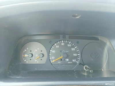 Toyota Hiace 1997, kuva 7/10