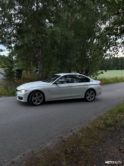 BMW 328 2013, kuva 4/11