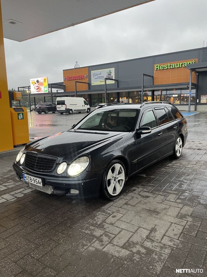Mercedes-Benz E