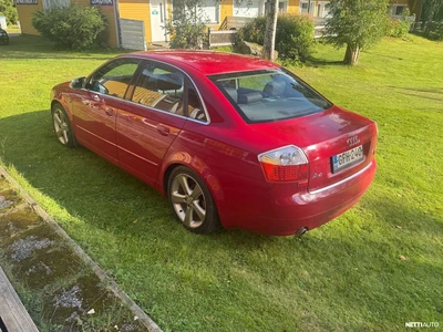 Audi A4 2003, photo 2/7