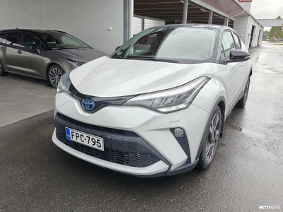 Toyota C-HR 1,8 Hybrid Intense Edition 2022, photo 1/8