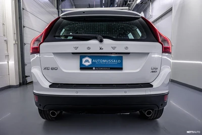 Volvo XC60 2.4 D5 Summum AWD 2011, kuva 5/41