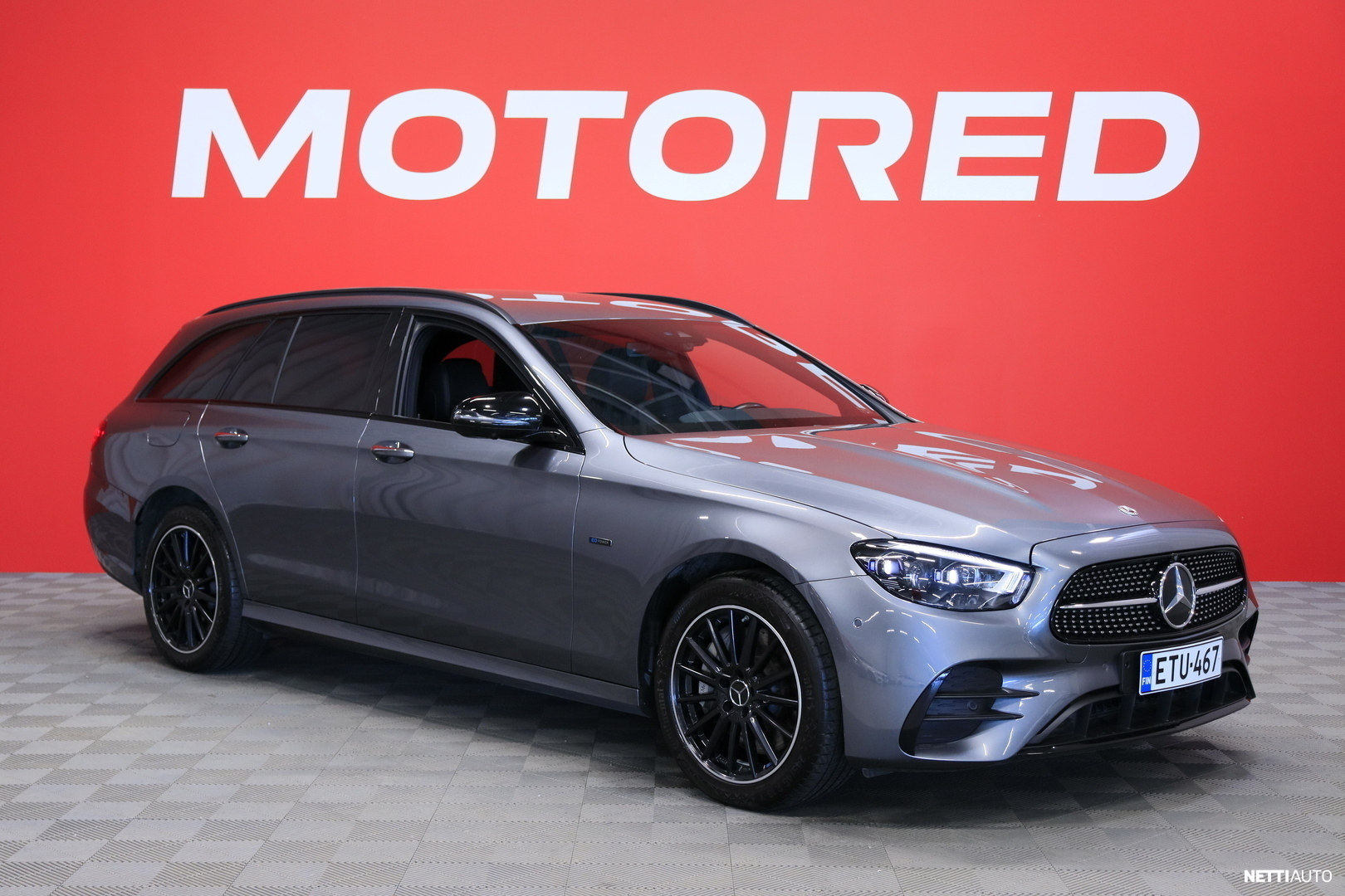 Mercedes-Benz E