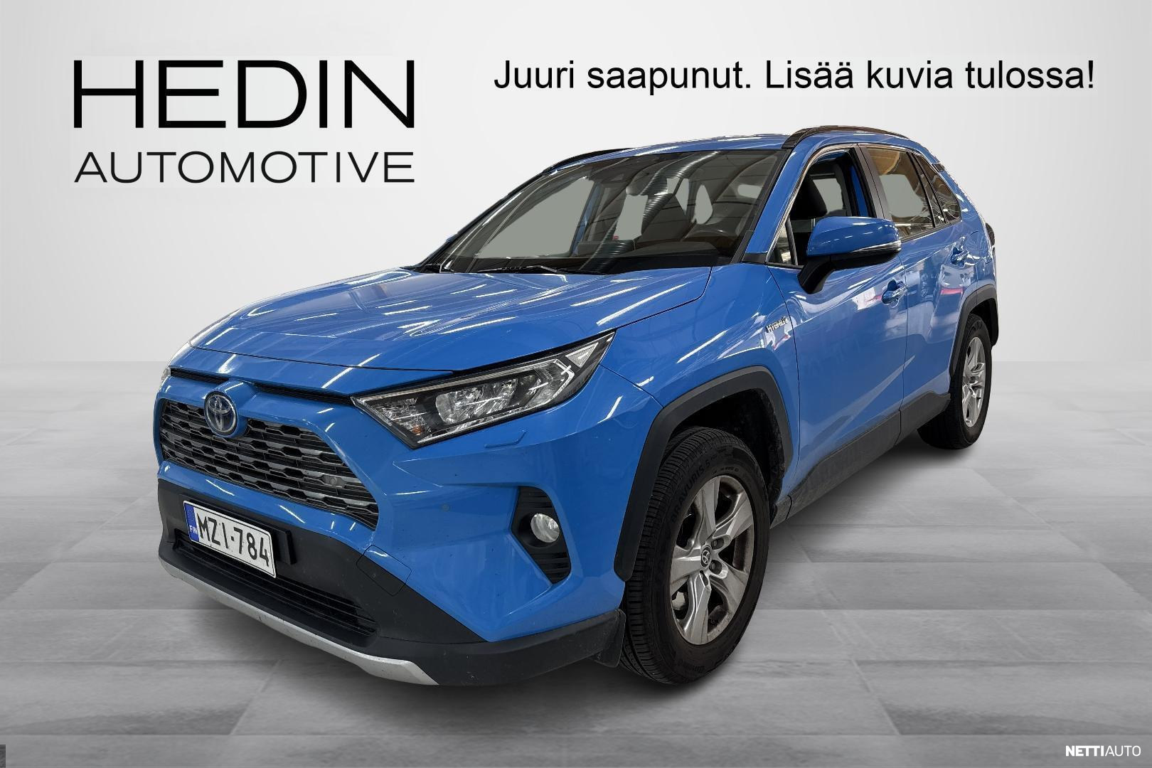 Toyota RAV4 2021, photo 1/3