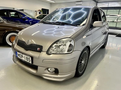 Toyota Yaris 2004, kuva 3/10