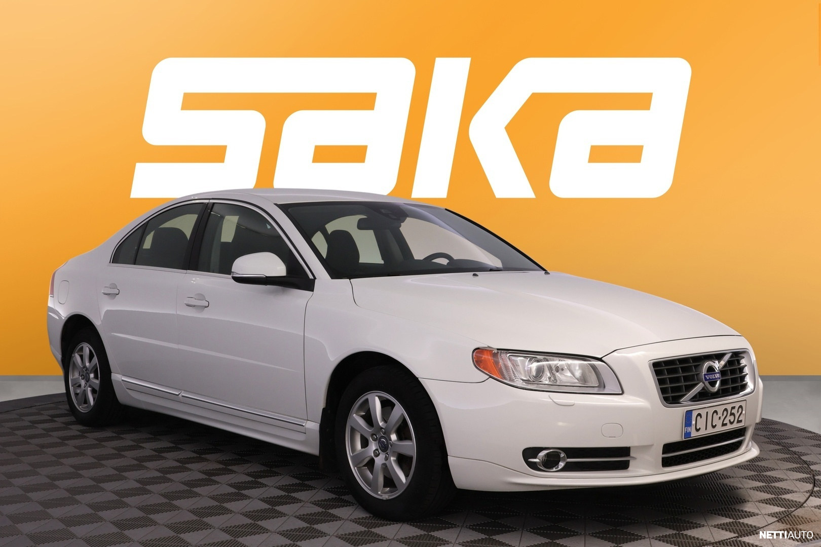 Volvo S80