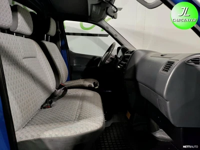 Toyota Hiace 2006, photo 7/16