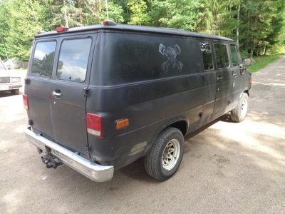 Chevrolet Chevy Van 1994, kuva 3/10