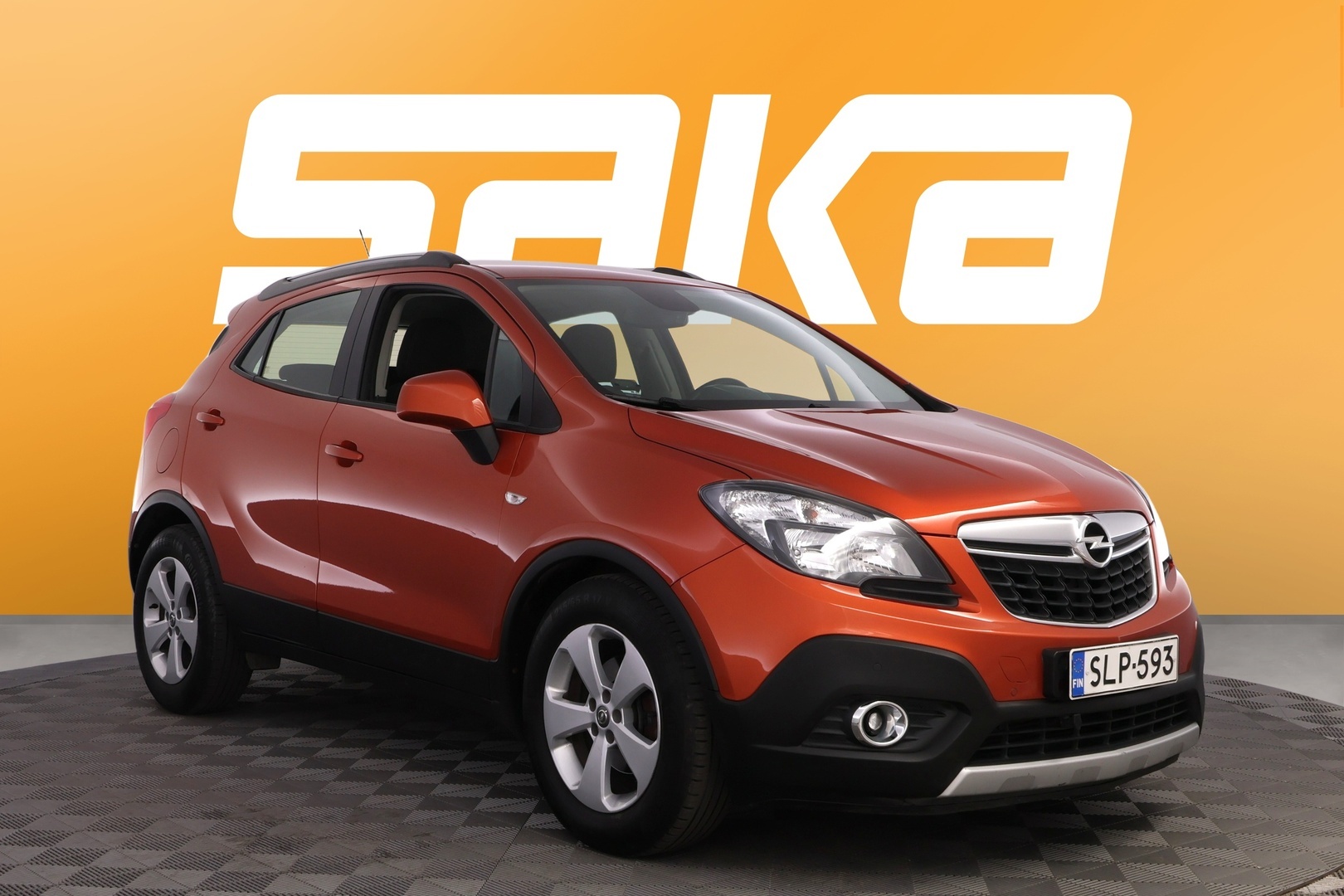 Opel Mokka ** Vetokoukku / Ratinlämmitys / Lohkolämmitin / 2 x Uudet renkaat / P.Tutkat / Vakkari / Suomi-auto / Bluetooth