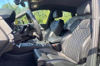 Audi Q5 2020, kuva 4/4