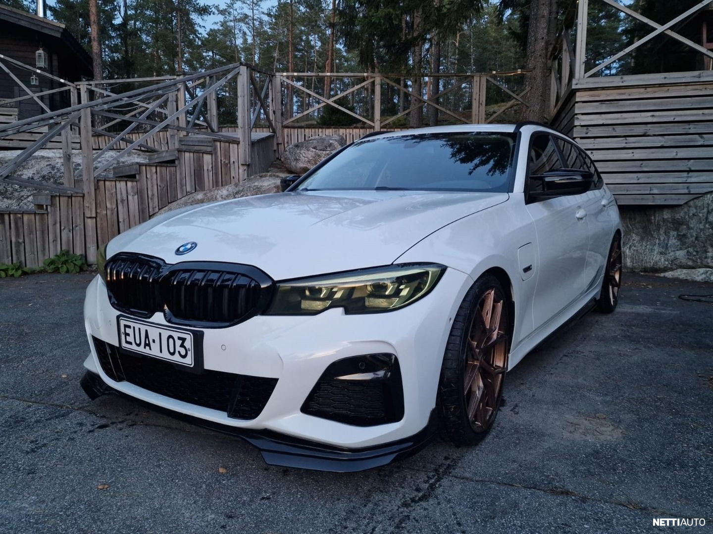 BMW 320