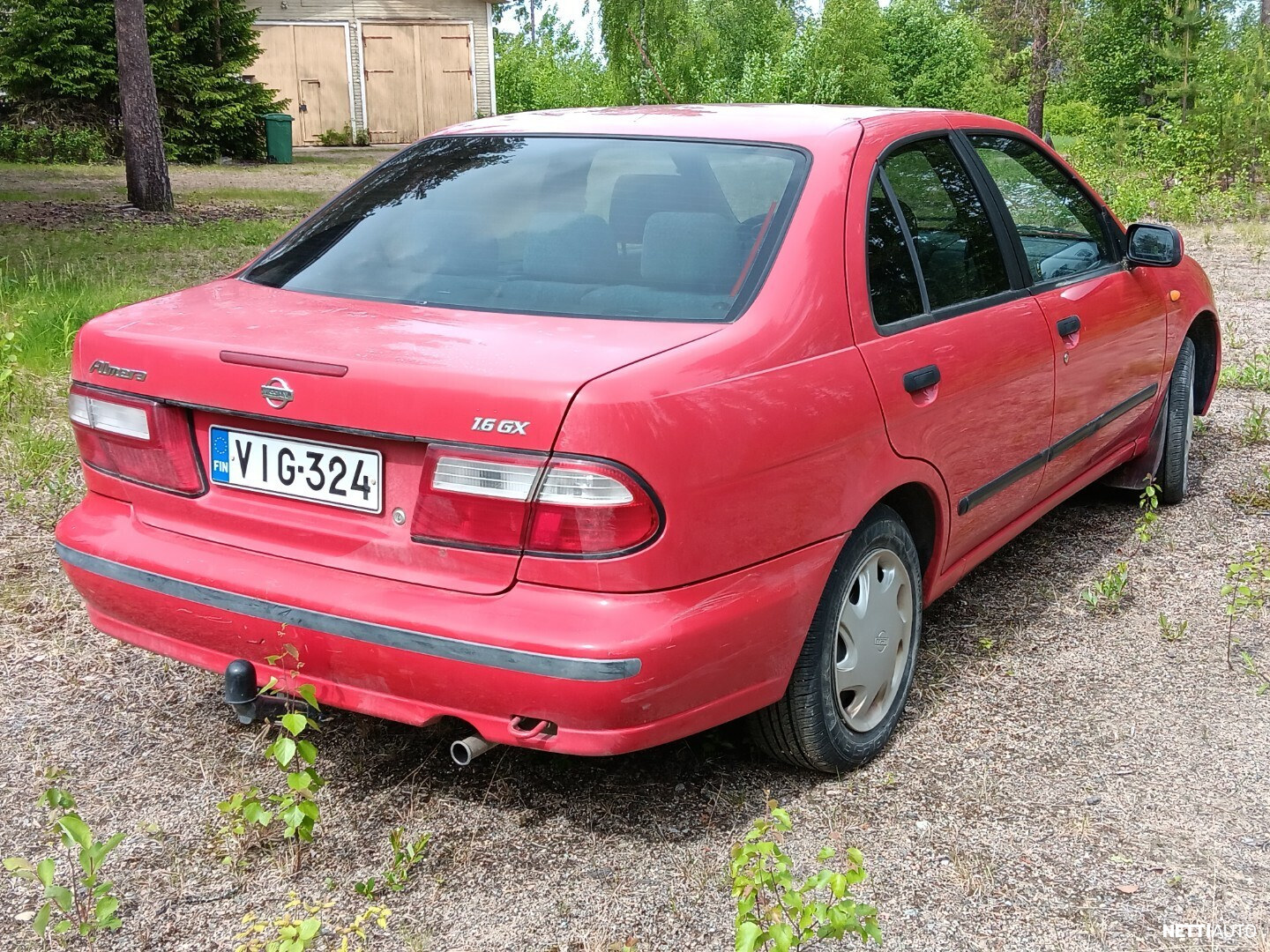 Nissan Almera
