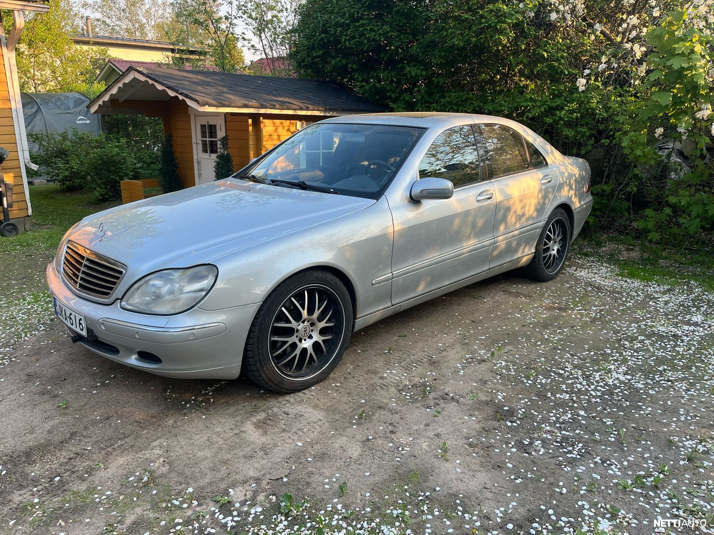 Mercedes-Benz S