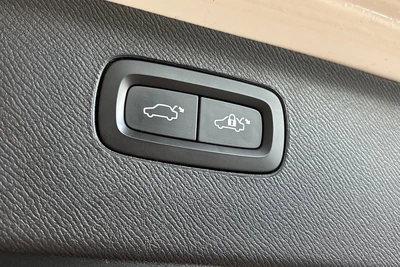 Volvo XC90 2022, photo 7/10