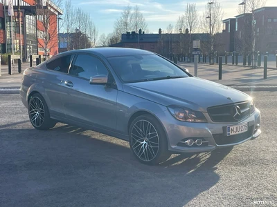 Mercedes-Benz C 2012, kuva 3/13