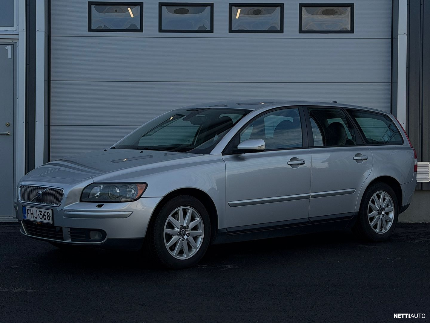 Volvo V50