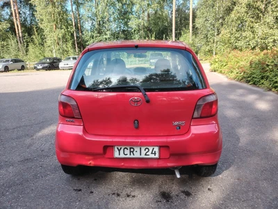 Toyota Yaris 1.0 VVT-i Linea Terra 2000, kuva 4/19