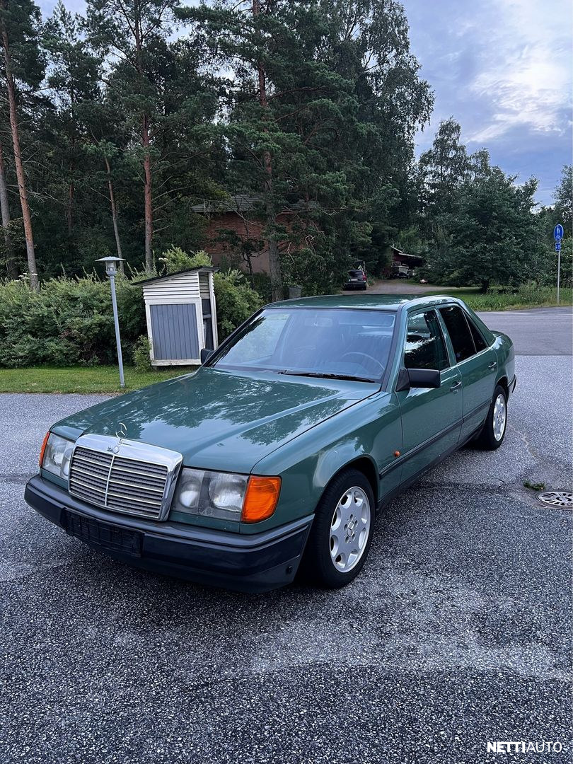 Mercedes-Benz 250