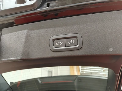 Volvo XC40 T5 TwE Core aut. WLTP 45 km 2023, photo 6/10