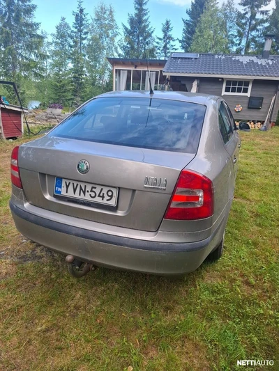 Skoda Octavia 2,0 TDI Elegance 2008, photo 4/5