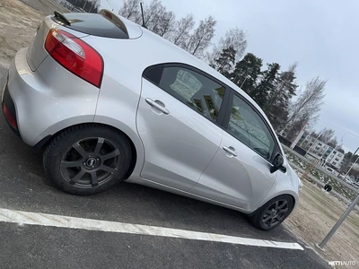 Kia Rio 1,4 CRDi ISG EX 5D EcoDynamics 2013, photo 6/10