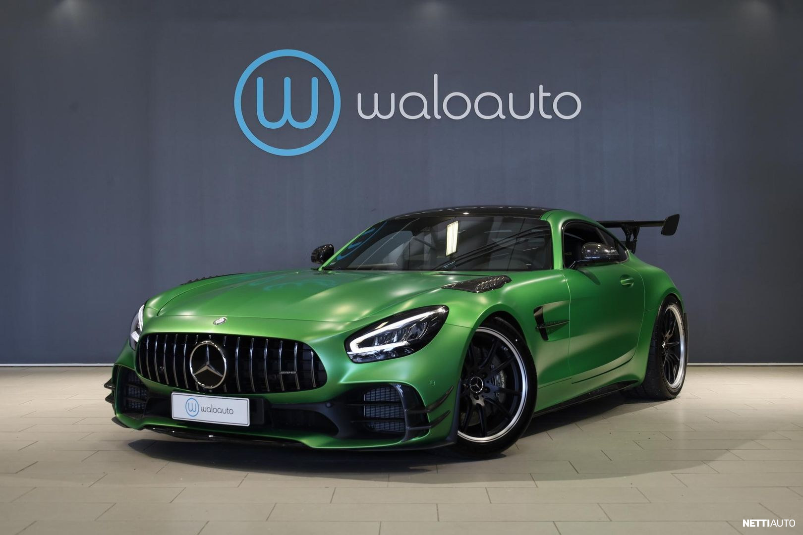 Mercedes-Benz AMG GT R