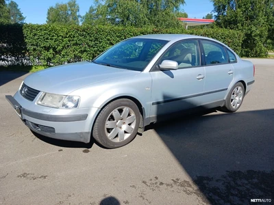 Volkswagen Passat 2000, photo 2/8