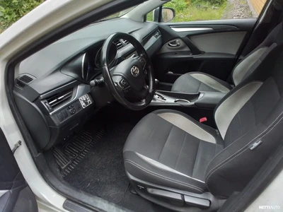 Toyota Avensis 2018, kuva 6/10