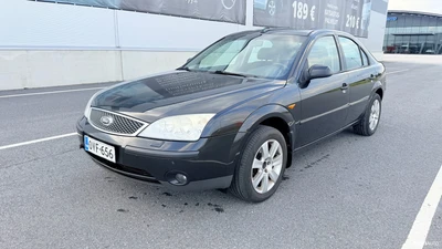 Ford Mondeo 1,8i 125hv Ghia Sedan 2003, kuva 1/10