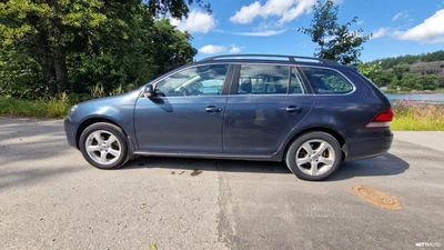 Volkswagen Golf 2010, photo 6/10