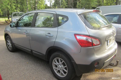 Nissan Qashqai 2012, photo 3/11
