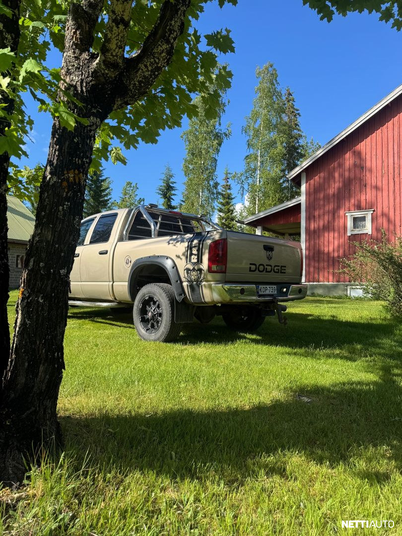 Dodge Ram 2500 2004, photo 4/24