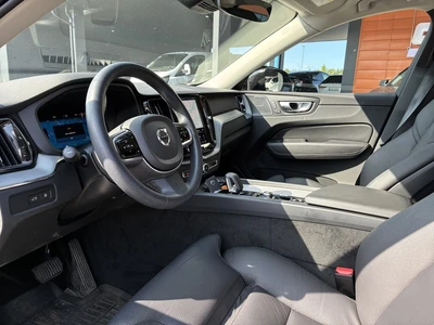 Volvo XC60 2024, kuva 4/8