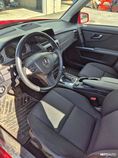 Mercedes-Benz GLK 2012, kuva 3/4