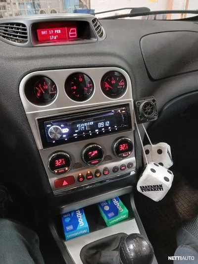 Alfa Romeo 156 2004, kuva 5/10