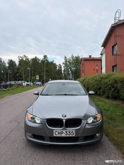 BMW 335 e92 2007, kuva 3/10