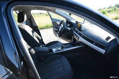 Audi A4 2016, kuva 6/10