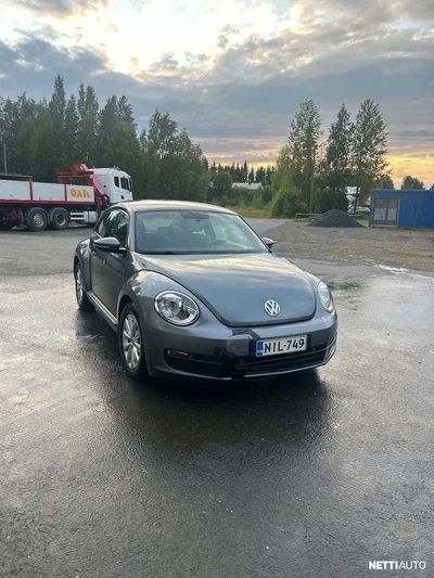 Volkswagen Beetle 1,2 TSI 77 kW (105 hv) 2012, photo 1/16