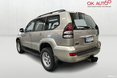 Toyota Land Cruiser 3,0 D4D Luxury 5h 2004, photo 3/25