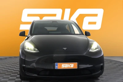 Tesla Model Y Performance 2023, kuva 2/10