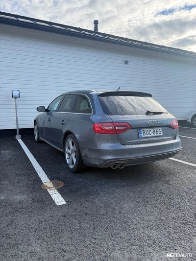 Audi A4 2014, photo 2/9