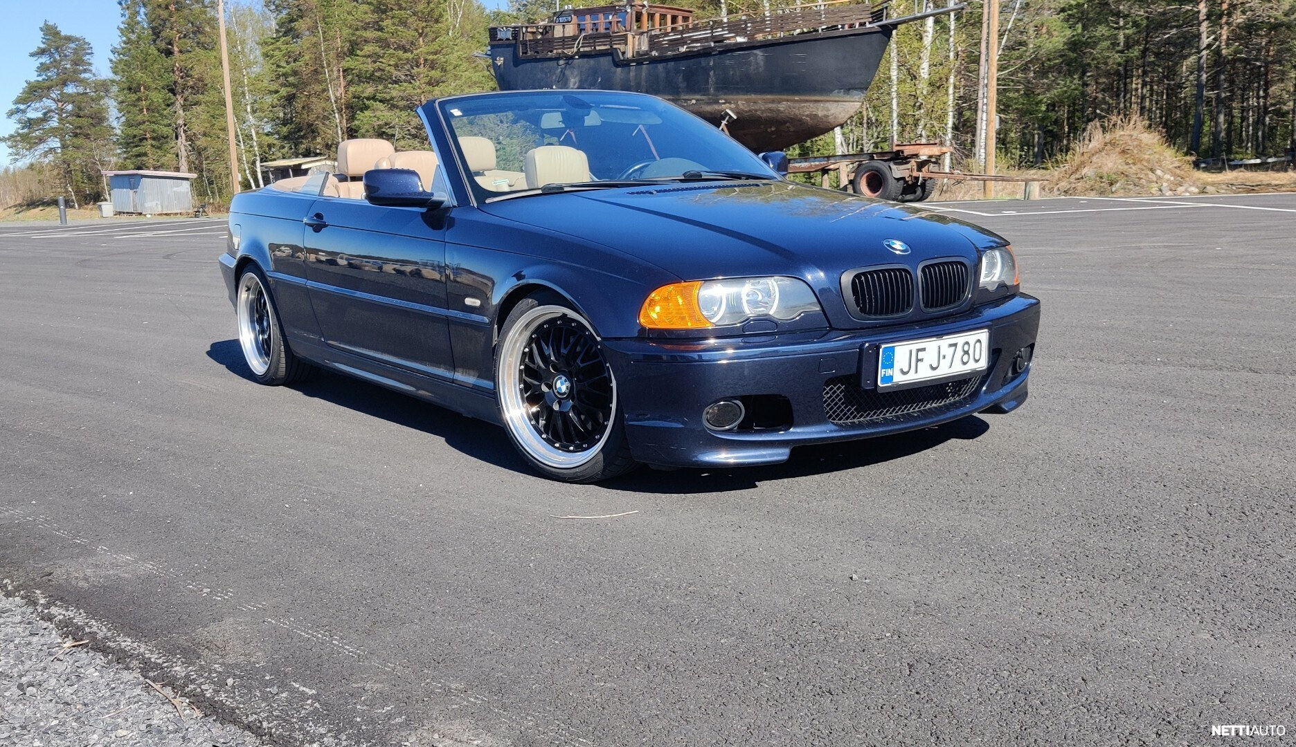 BMW 320