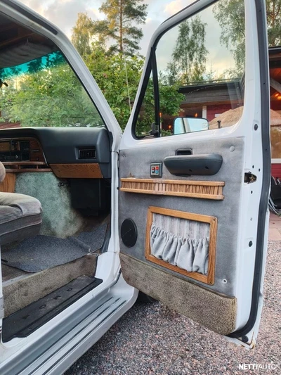 Ford Econoline E150 DMC 1989, photo 6/8