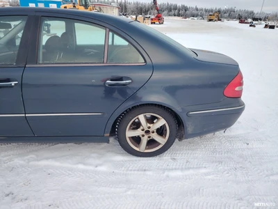 Mercedes-Benz E 2004, photo 5/5