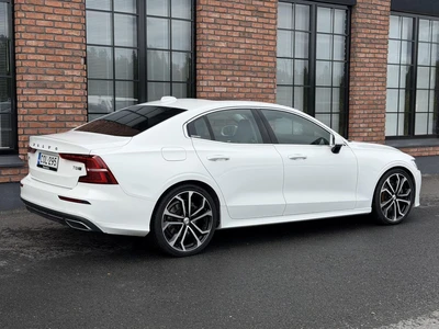Volvo S60 T8 Twin Engine AWD Inscription 2020, photo 6/21