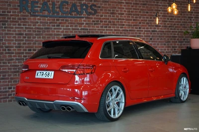 Audi S3 2018, photo 2/17